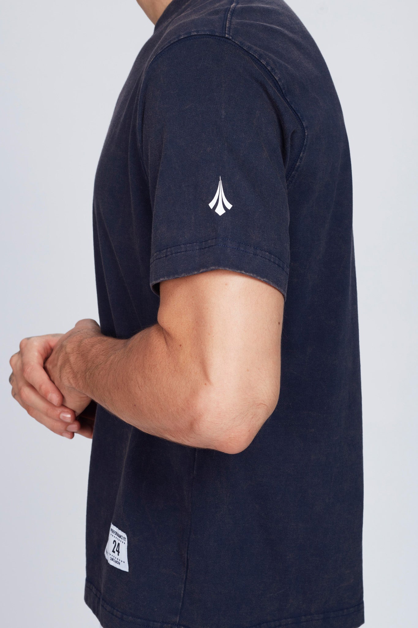 ados Regular size acid wash T-shirt