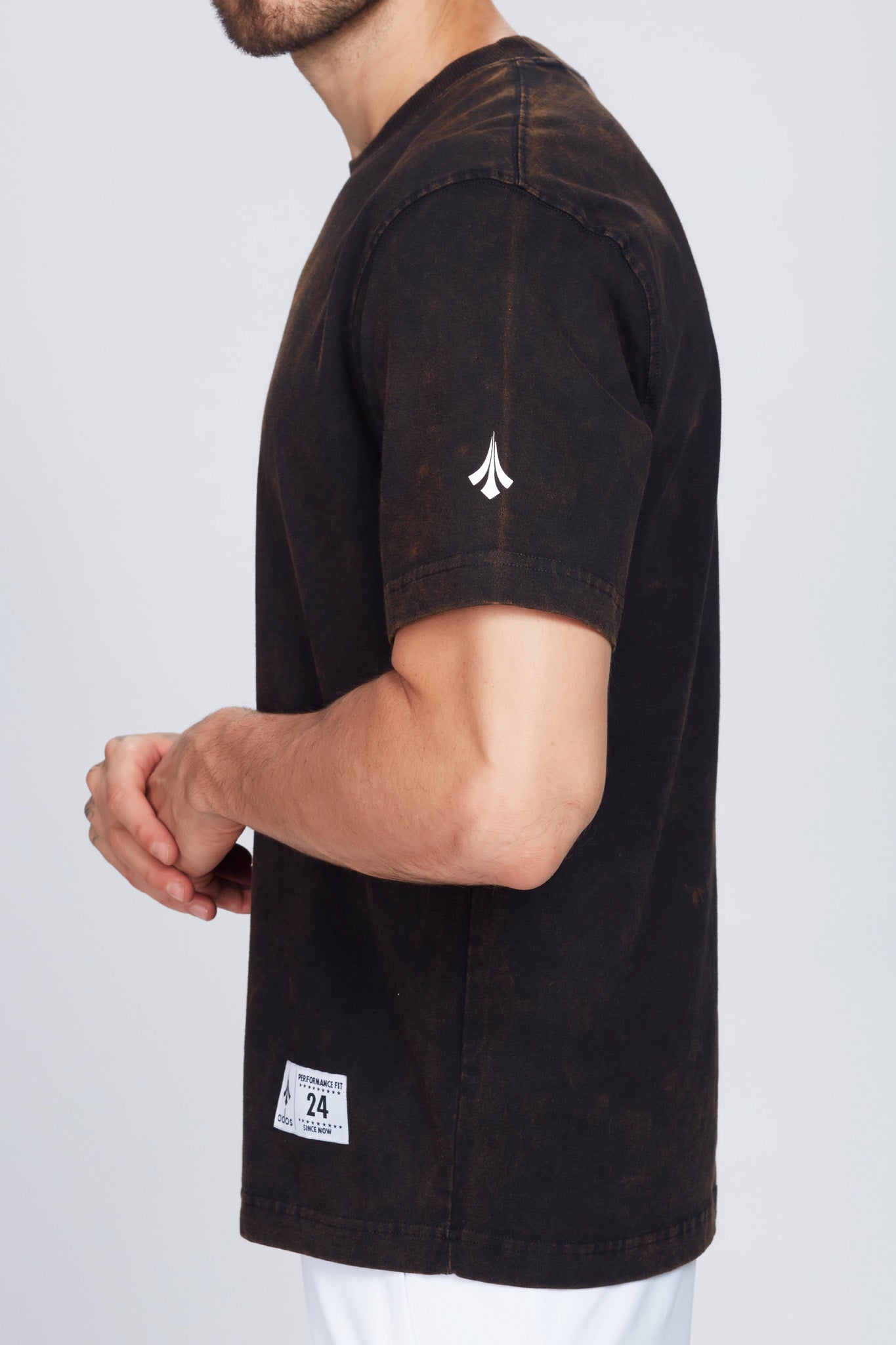 ados Regular size acid wash T-shirt